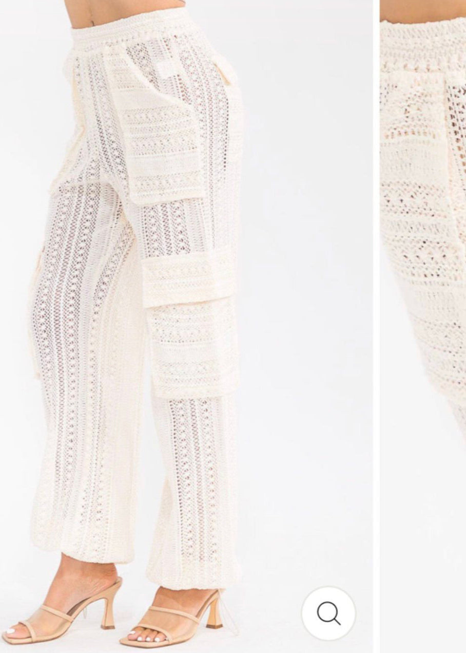 Woman’ elastic waist cargo pockets crochet jogger leg pants