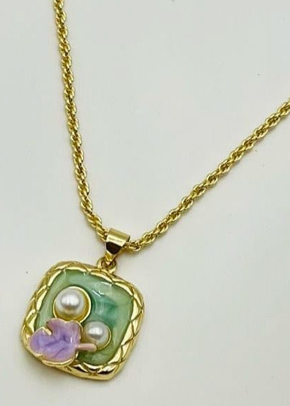 Collar celeste con perla