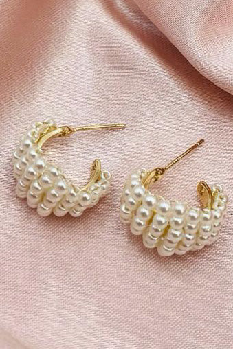 Pantalla en gold plate y perlas