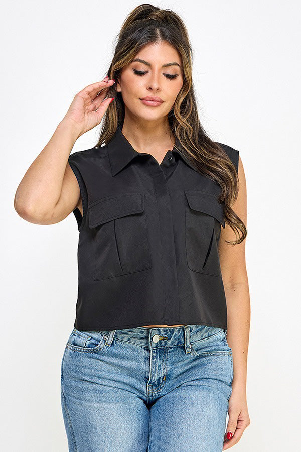 Blusa de cuello y botones mangas cortas