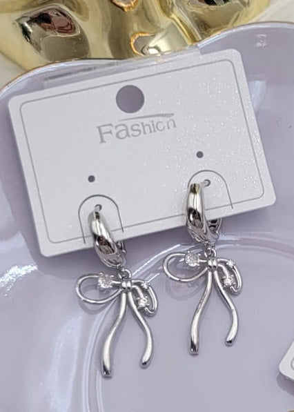 Aretes en gold plate| Diseños coqueta