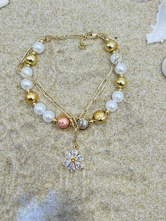 Pulsera en Stainless Steel con pendant de hojas con cristales