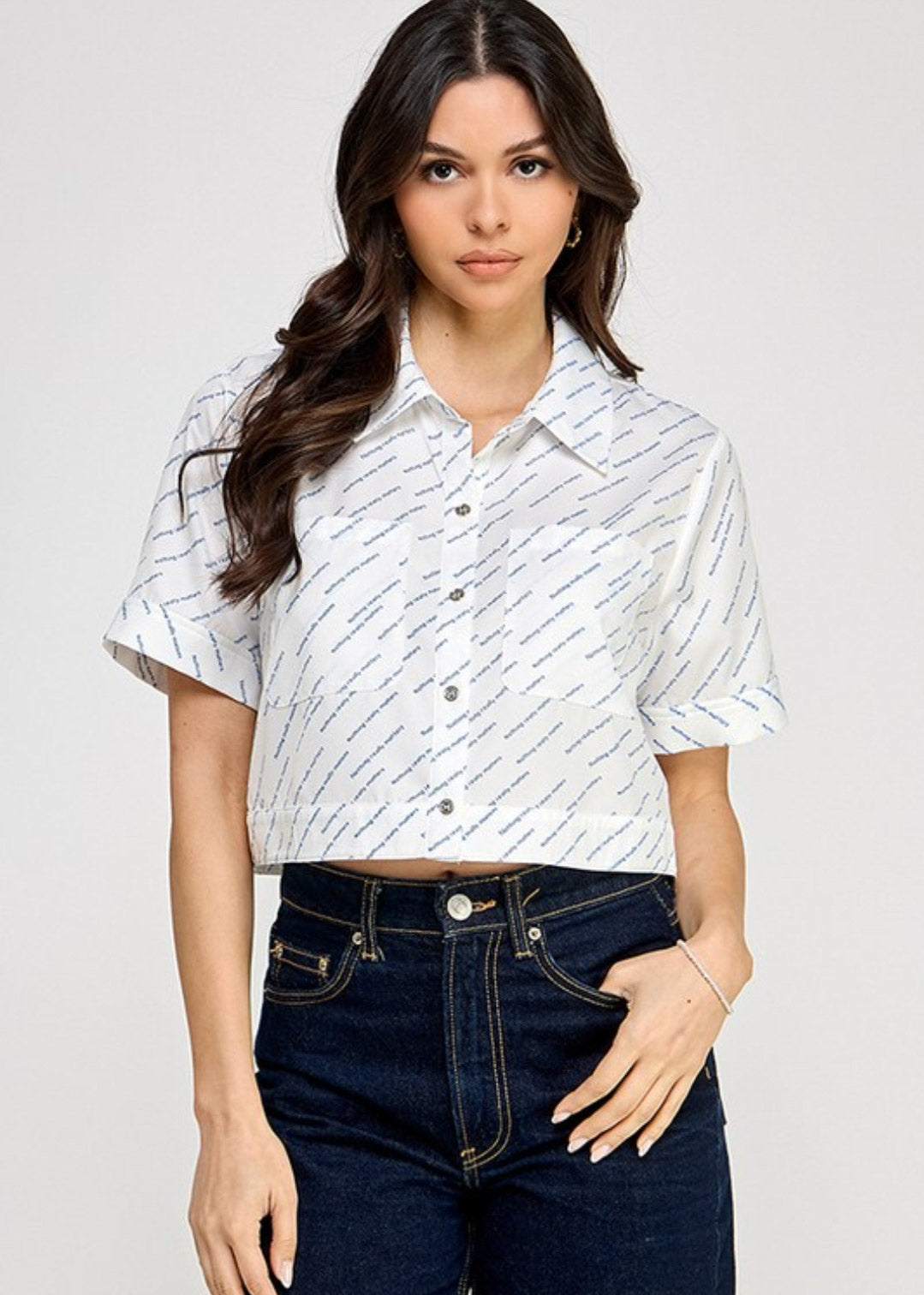 SSLV BUTTON DOWN CROP TOP W/ POCKET DETAIL | BLUE