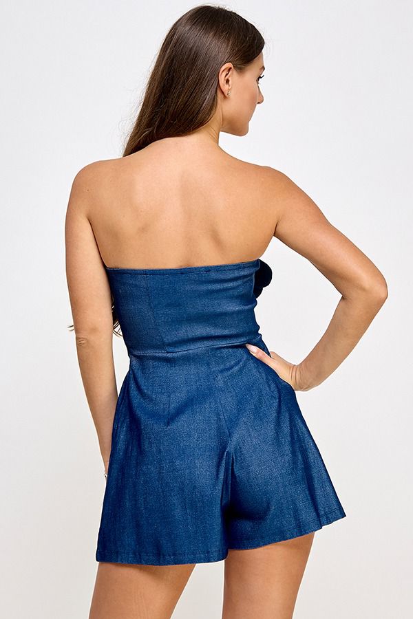 STRAPLESS OVER SIZE FLOWER FRONT DETAIL ROMPER