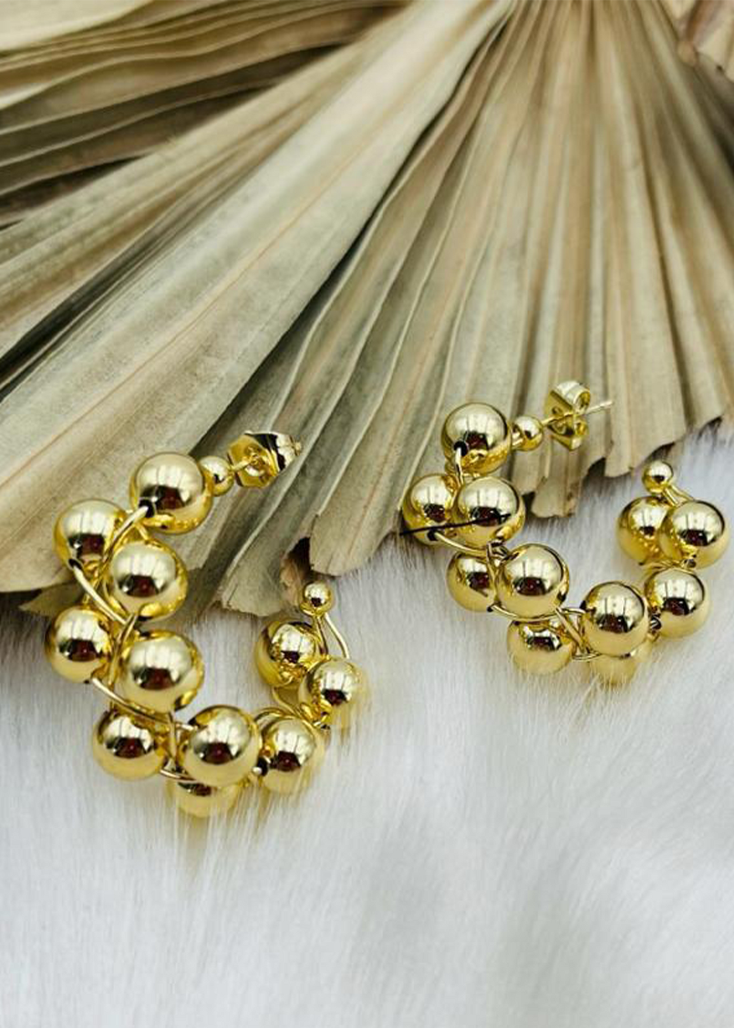 Arete en argolla | Pantalla en gold plated