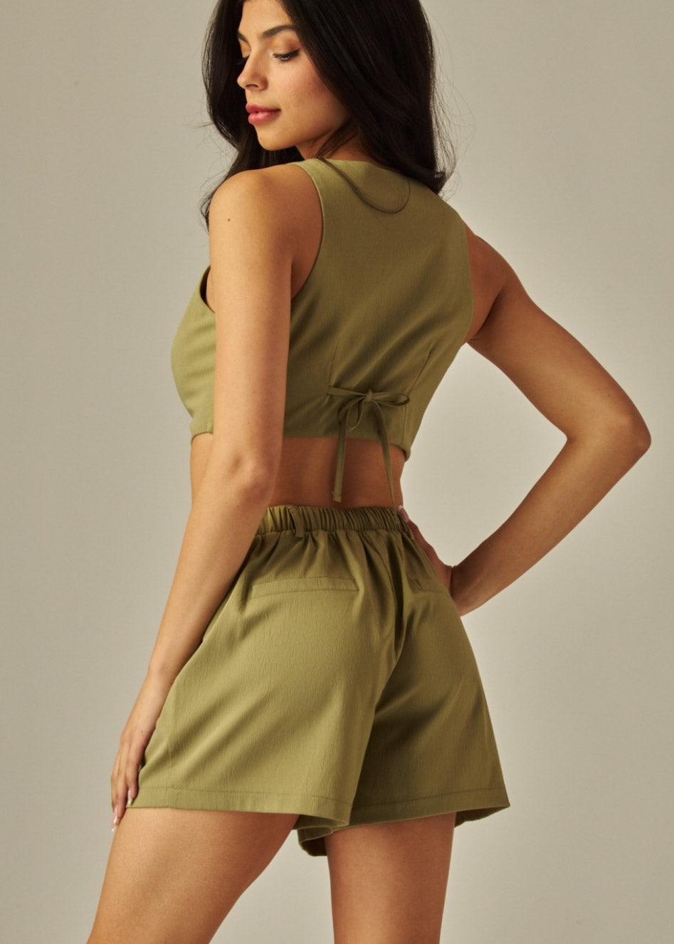 Textured Woven Vest With Pleated Short Set