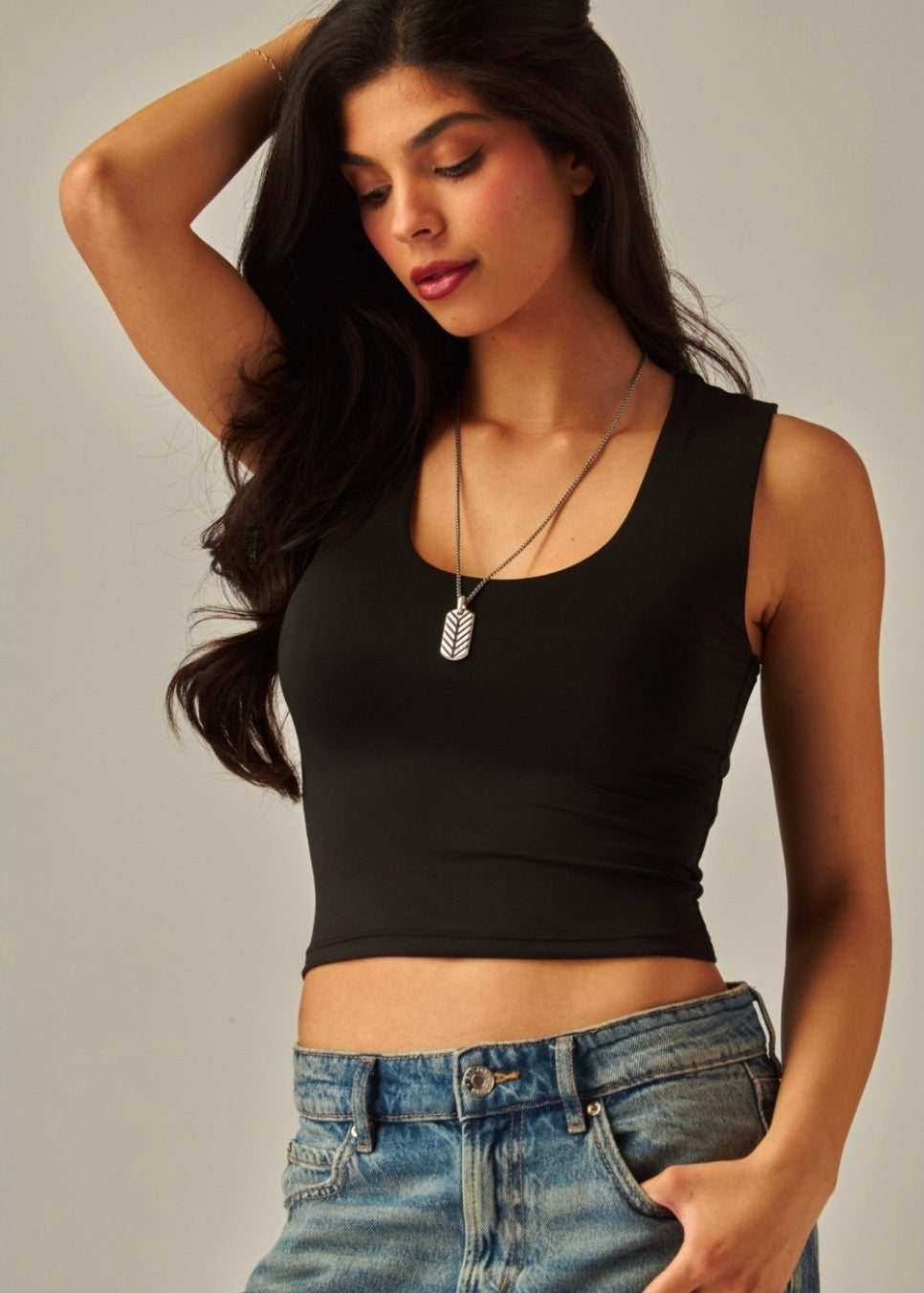 Color Black | Contour Double Layered Scoop Neck Tank Top