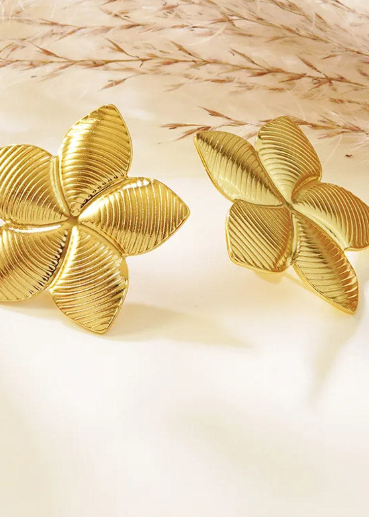 Aretes en hoja
