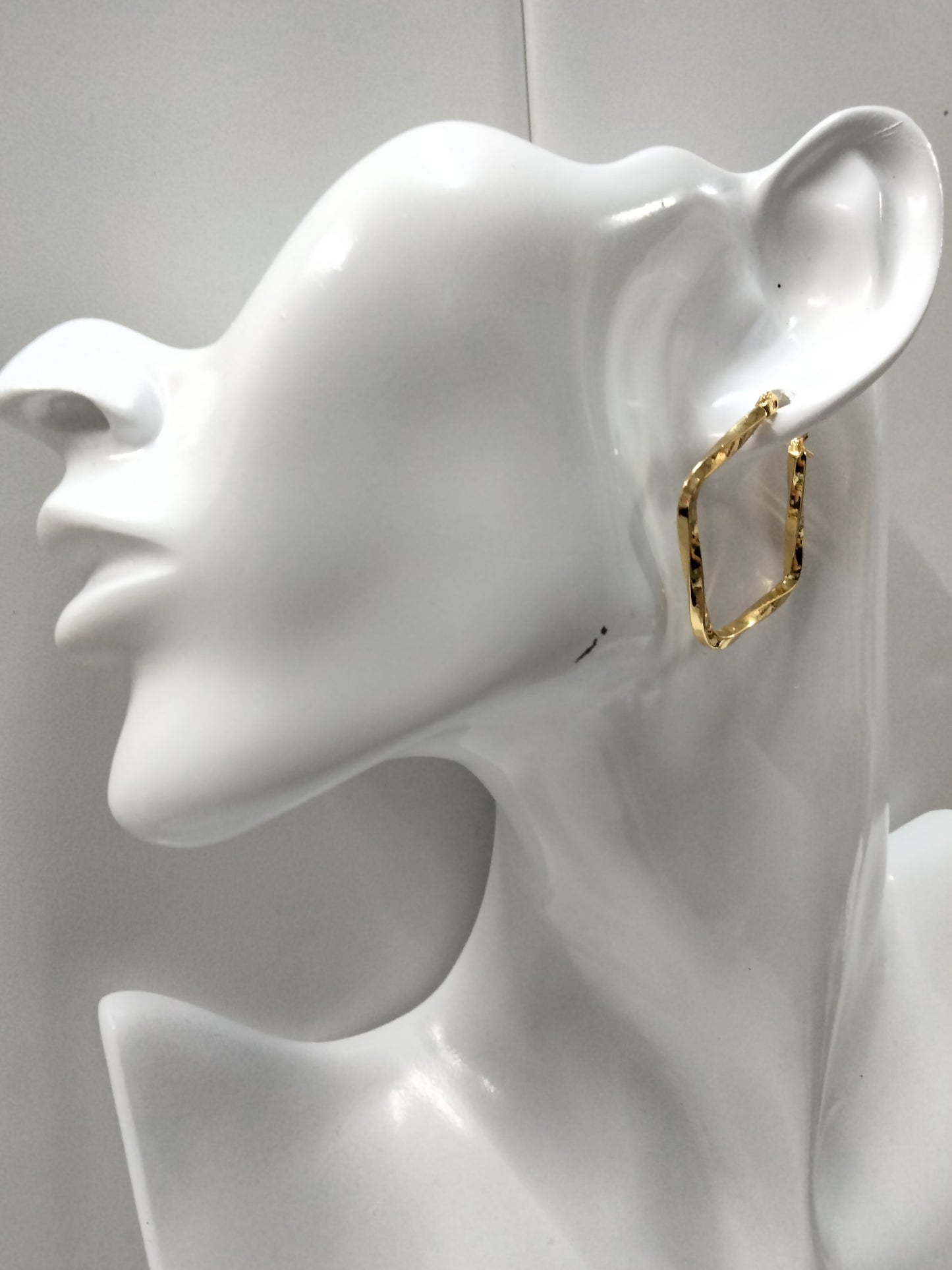 Arete colgante