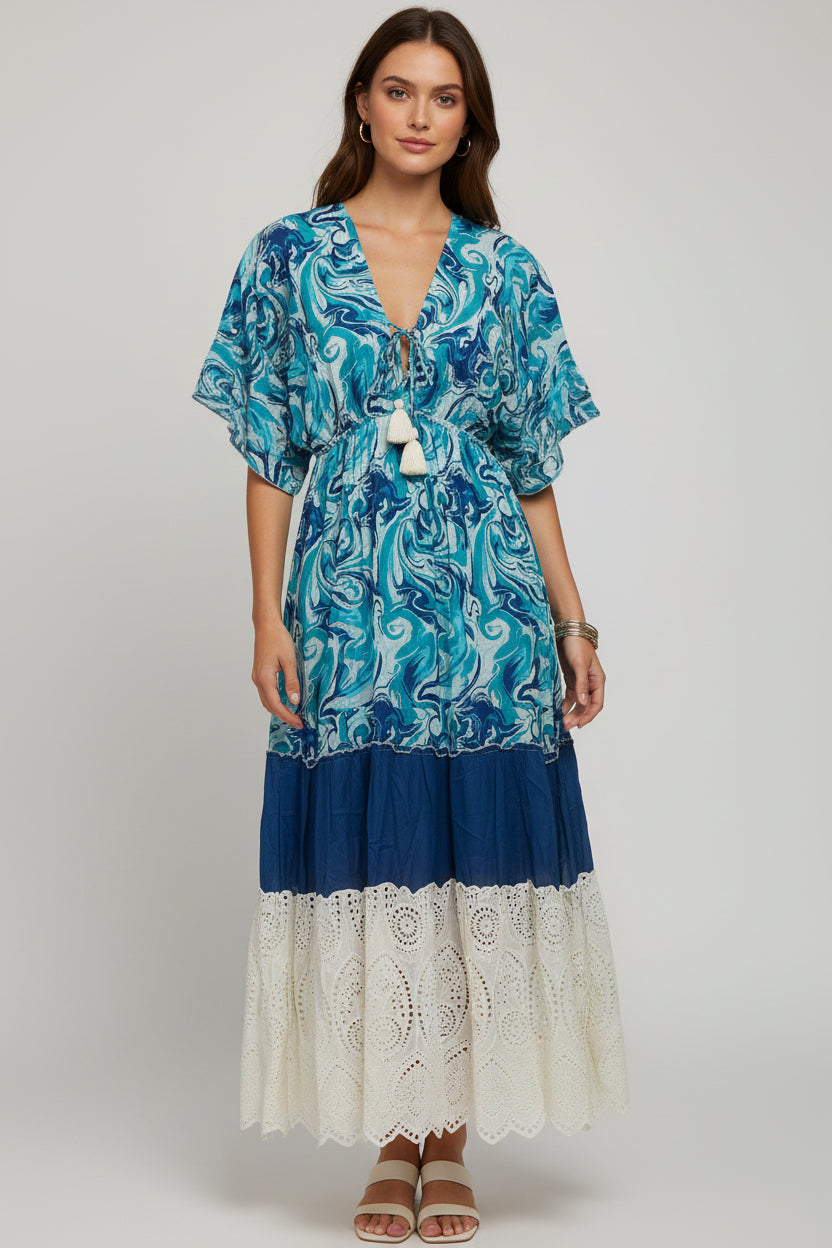 Traje Bella Clothing Bohemio, disponible en PR