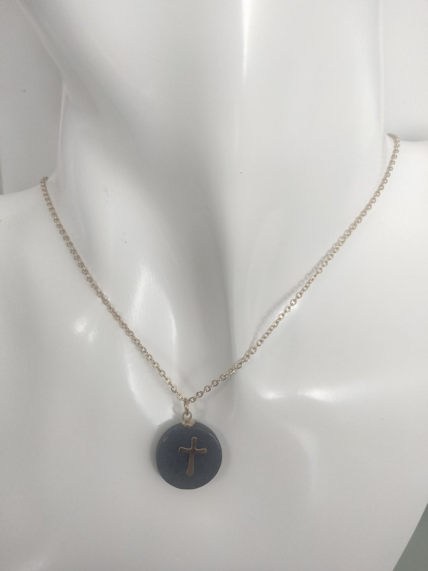 Collar gold plate pendant de Cruz