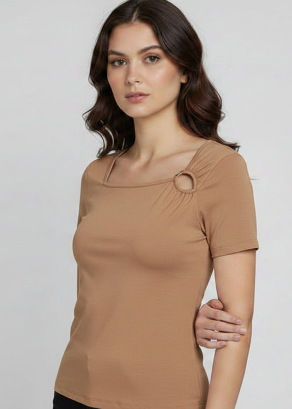 Blusa Basica Color crema