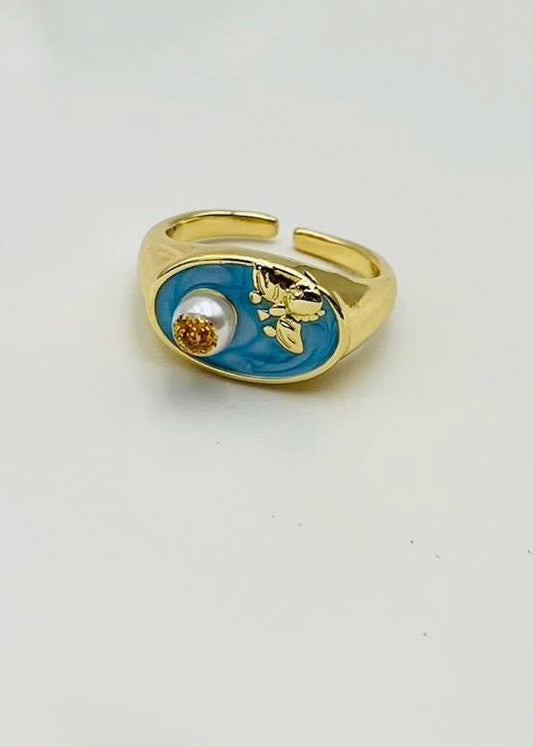 Sortija con perla y abeja