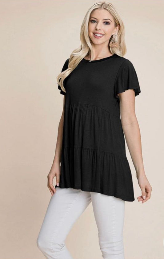 Women’s short sleeve loose fit tiered tunic top
