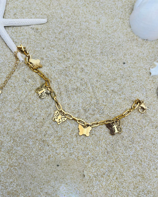 Pulsera en Gold plate con charm de mariposas