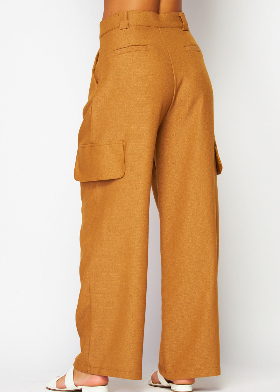 Fabric Cargo Wide-leg Pants | Color Mocha