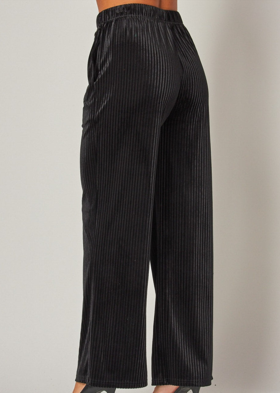 Ribbed Velvet High-waist Wide-leg Pants| NEGRO