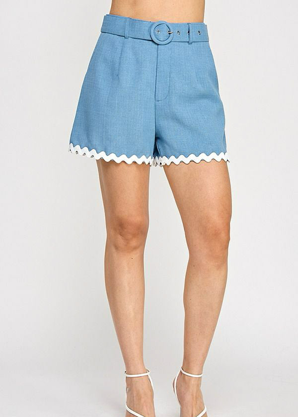 WAVE EDGE TRIM DETAIL BELTED SHORT | AZUL