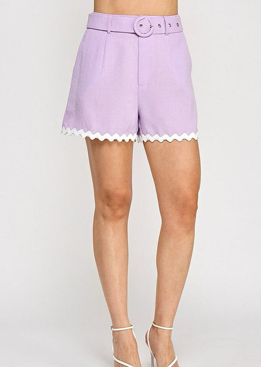 WAVE EDGE TRIM DETAIL BELTED SHORT