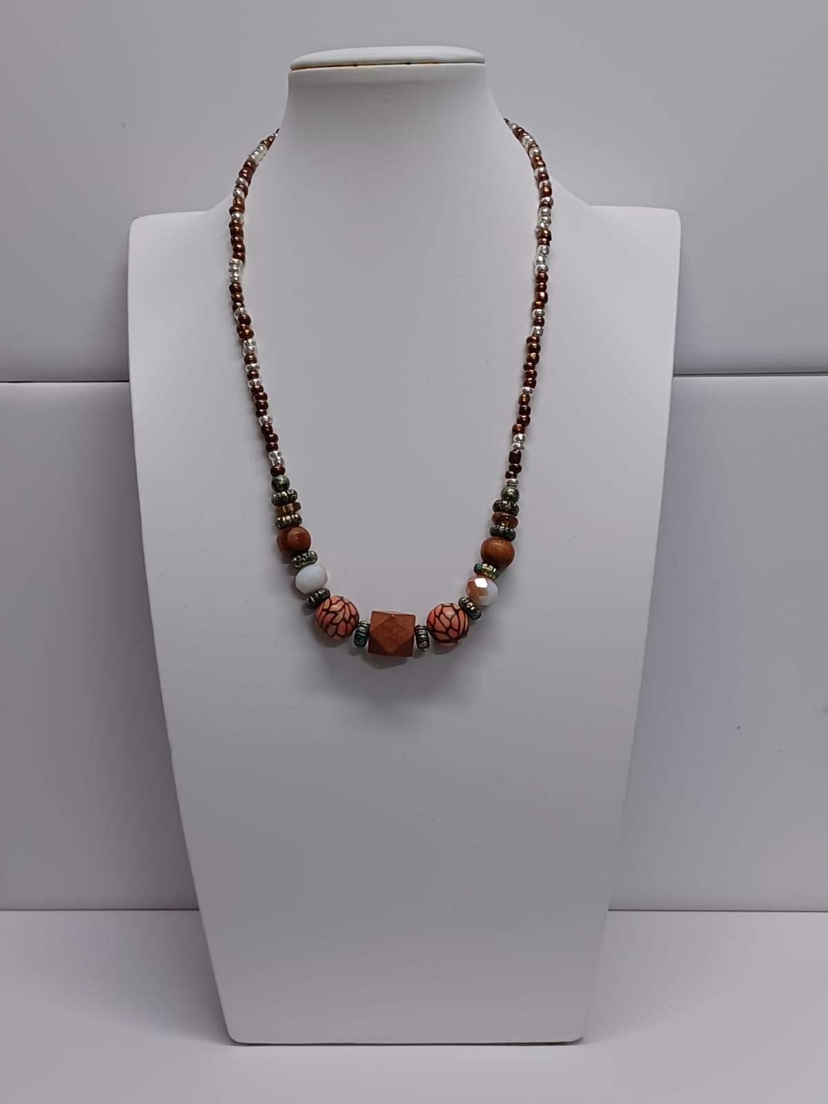 Collar | Piedras madera y cristal