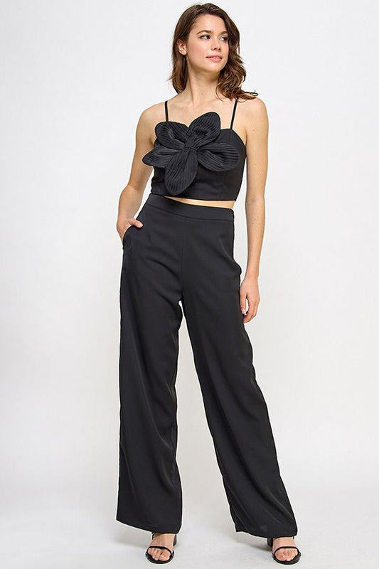 DETACHABLE STRAP FLOWER TOP W/ LONG PANTS