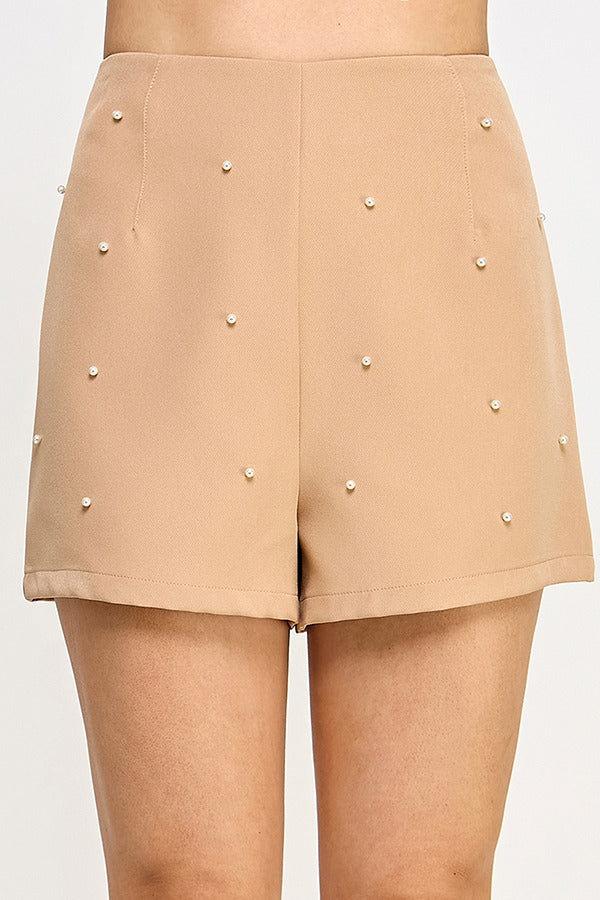 HIGH WAIST PEARL DETAIL SHORT