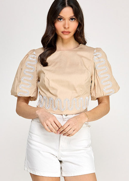 PUFF BUBBLE SLV TOP W/ EMBROIDERY DETAIL