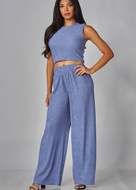 Elastic waistband pull on wide leg pants | Color London Blue