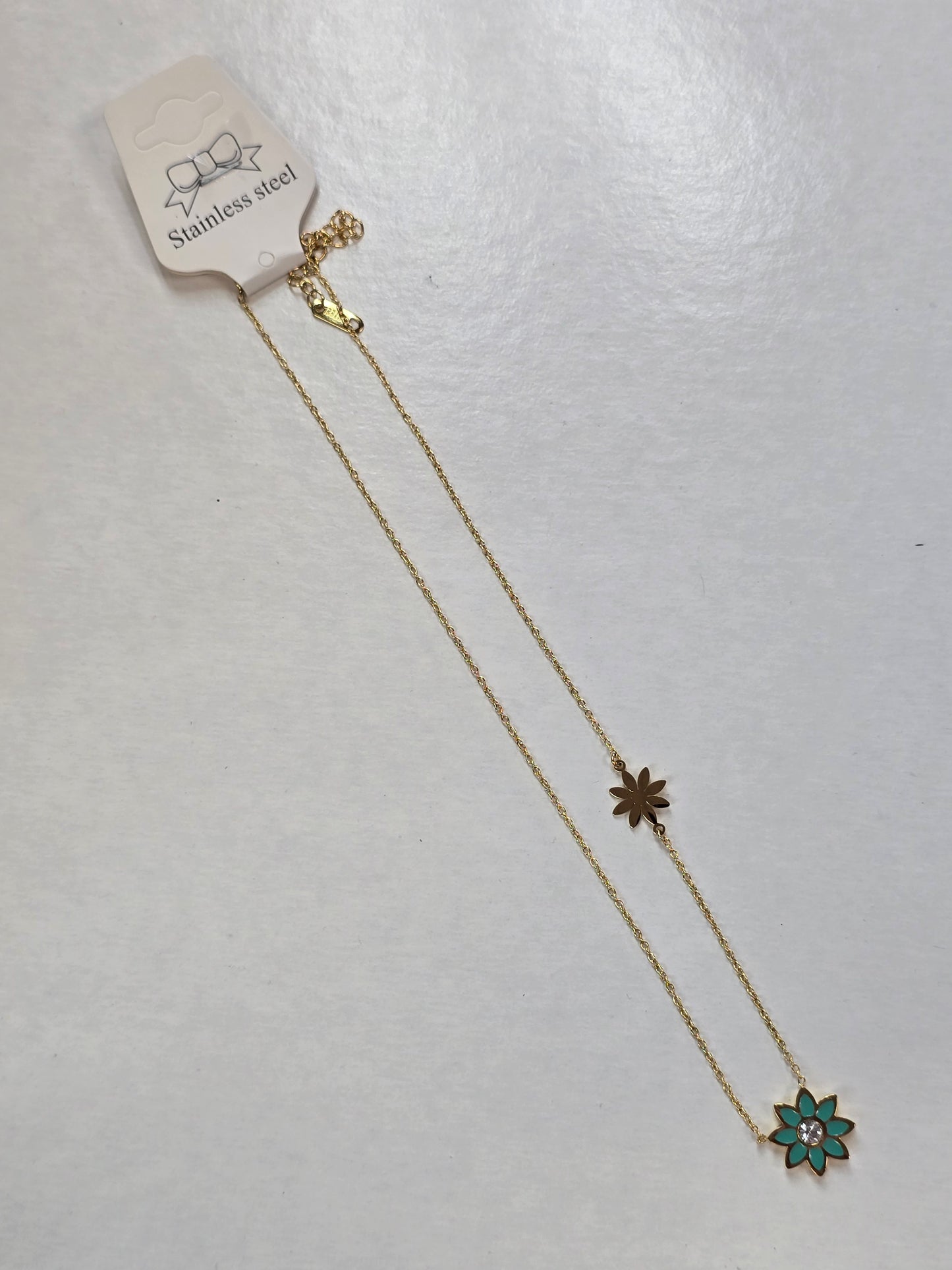 Collar de pendant de hojas verdes