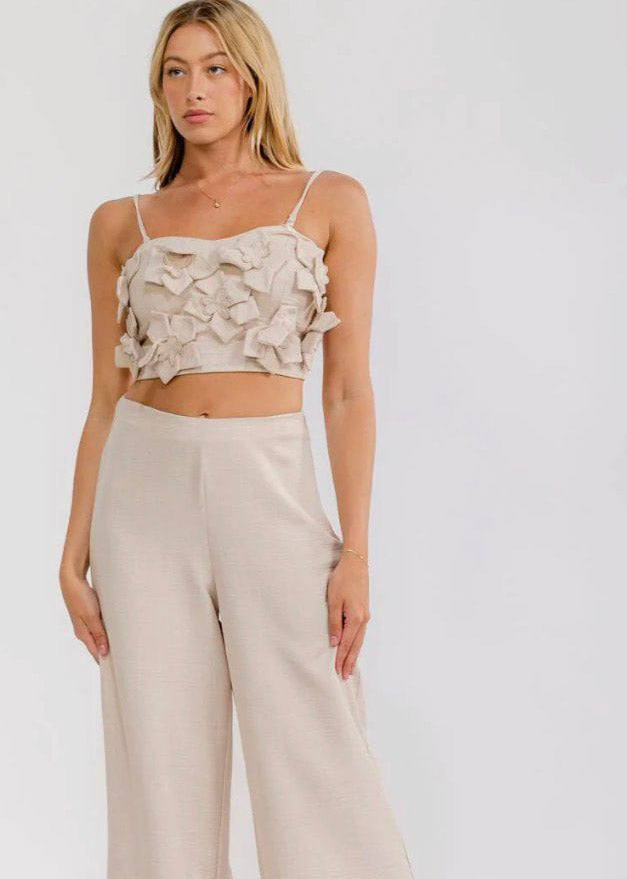 WOMEN'S SLEEVELESS CROP
TOP & ZIP UP PANTS FLOWER
DETAILED 2PC. SET