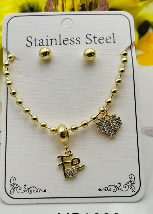 Collar con Cham de Fe y corazón con rhinestones