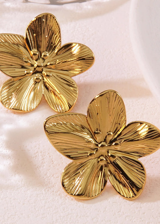 Aretes en hoja