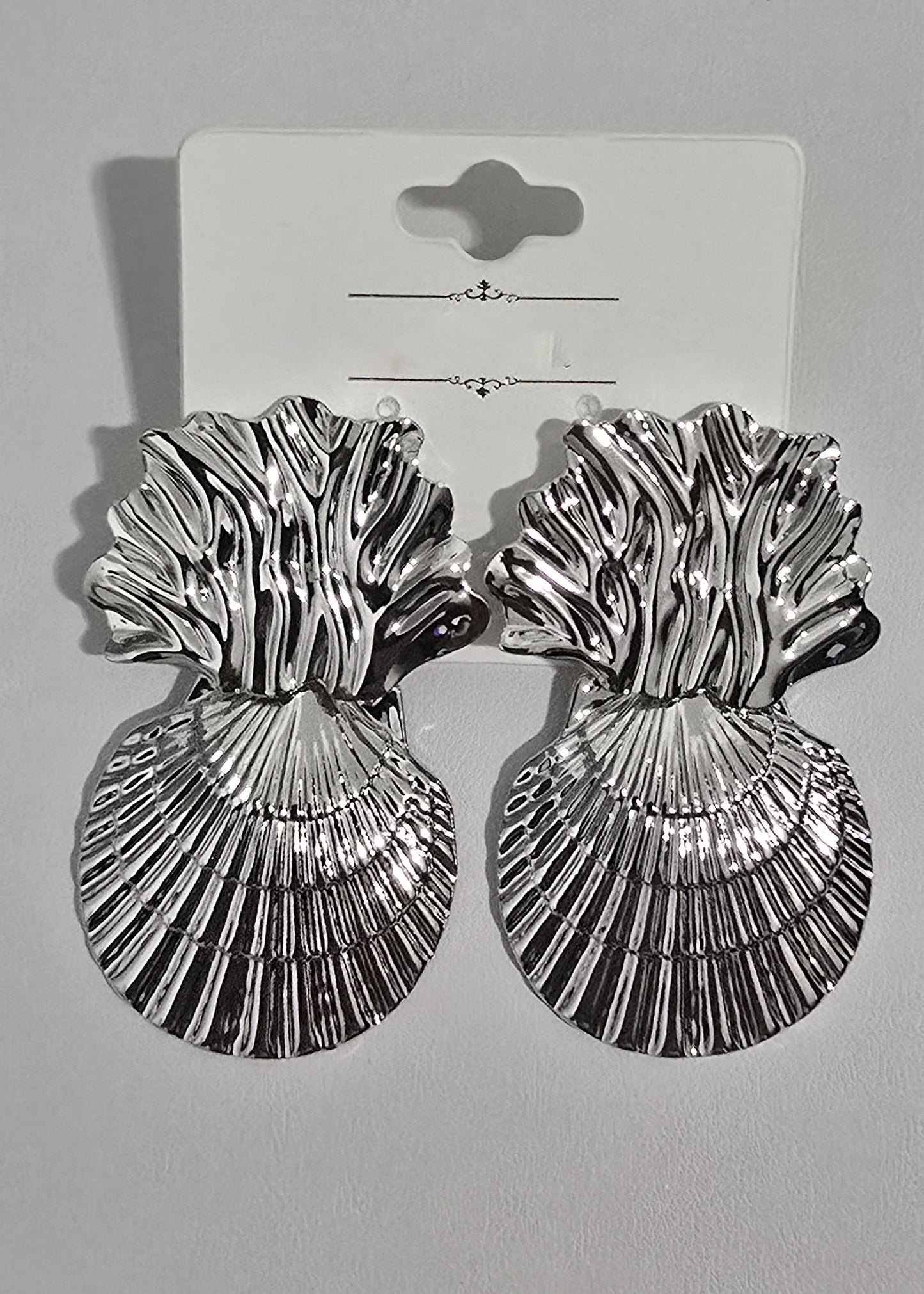 Arete de Concha en Gold Plate |Top Trend