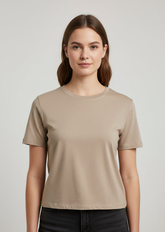 Crew-neck Crop Top | Ultra-stretch Seamless | Cocoa