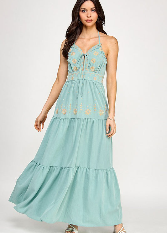 TIERED MAXI DRESS W/ EMBROIDERY DETAIL