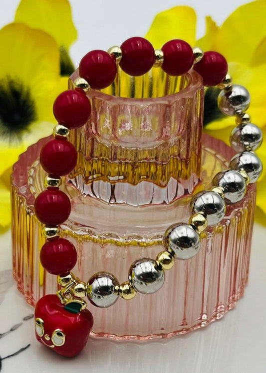 Pulsera de charm de Manzana con tres tonos